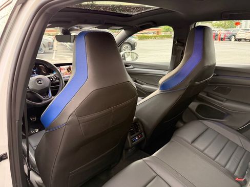 Used 2023 Volkswagen Golf R AWD/4WD image 15