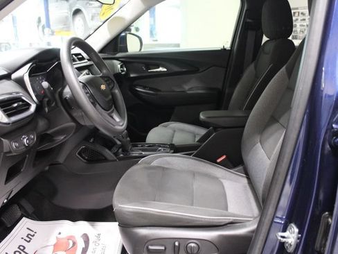 Used 2022 Chevrolet TrailBlazer LT AWD/4WD image 18