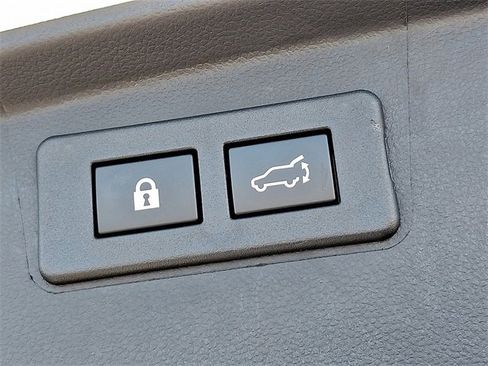 Certified 2025 Subaru Outback Touring XT w/ Popular Package #2 image 30