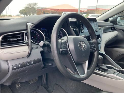 Used 2023 Toyota Camry LE FWD image 9