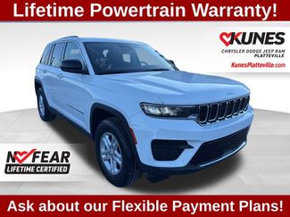 Used 2024 Jeep Grand Cherokee Laredo video 1