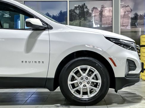 Used 2024 Chevrolet Equinox LT image 22