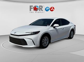 Used 2025 Toyota Camry LE FWD video 1