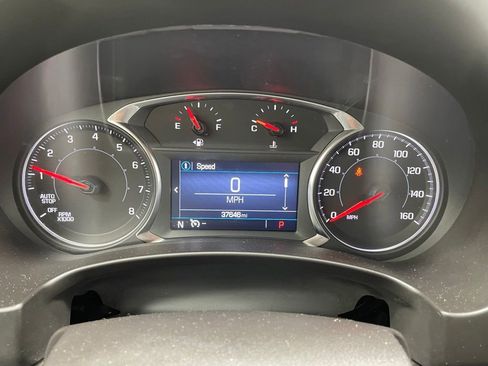 Used 2024 GMC Terrain SLE w/ Elevation Edition AWD/4WD image 29