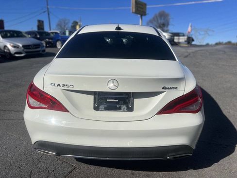 Used 2018 Mercedes-Benz CLA 250 4MATIC image 5