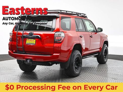 Used 2021 Toyota 4Runner Venture w/ Moonroof Package AWD/4WD image 5