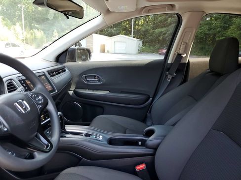 Used 2020 Honda HR-V EX image 17