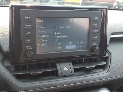 Used 2019 Toyota RAV4 LE w/ All Weather Liner Package AWD/4WD image 20