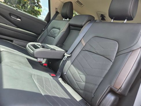 Used 2025 Nissan Pathfinder Platinum w/ Cargo Package FWD image 24