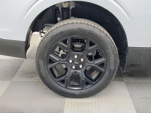Used 2025 Ford Maverick XLT w/ Black Appearance Package AWD/4WD image 13
