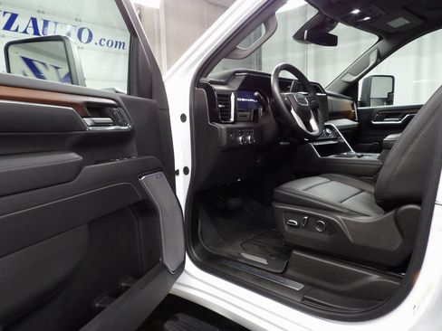 Used 2024 GMC Sierra 2500 Denali w/ Max Trailering Package image 49