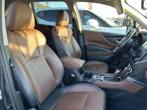 Used 2023 Subaru Forester Touring AWD/4WD image 25