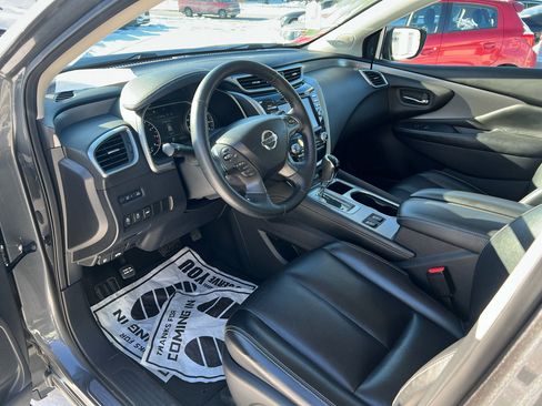 Used 2019 Nissan Murano SL image 16