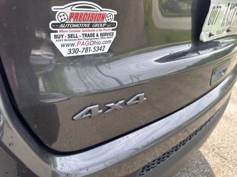 Used 2018 Jeep Compass Trailhawk AWD/4WD image 24