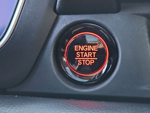 Used 2023 Honda Pilot Elite image 25