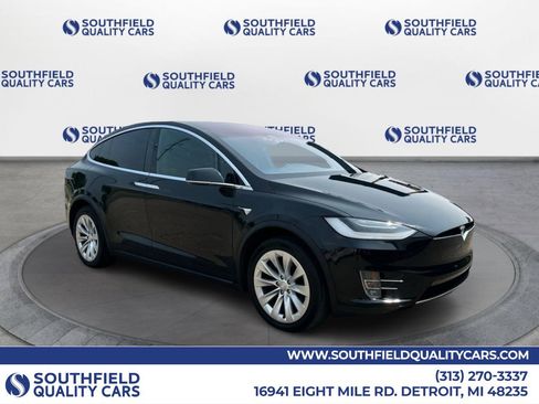Used 2020 Tesla Model X Long Range image 1