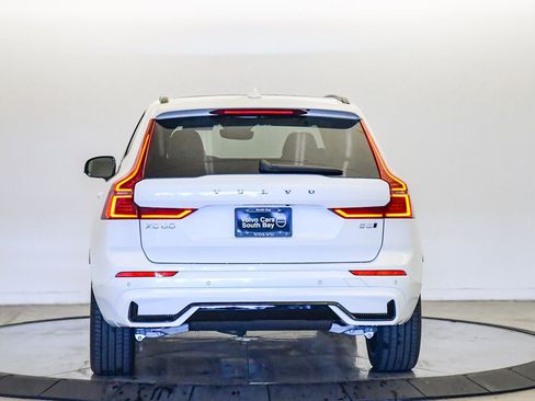 New 2026 Volvo XC60 B5 Ultra w/ Climate Package PRO AWD/4WD image 3