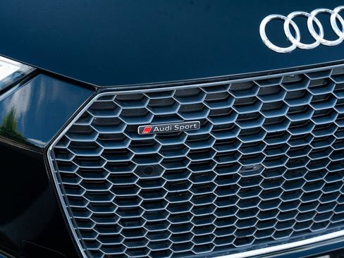 Used 2018 Audi R8 V10 AWD/4WD image 7