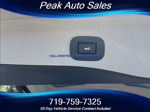 Used 2018 Nissan Rogue SV AWD/4WD image 23