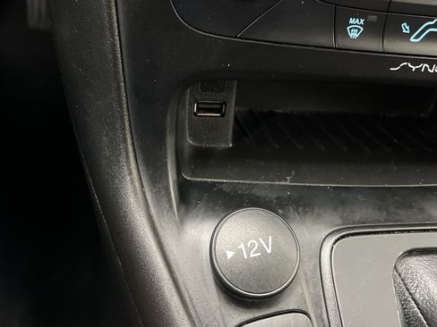 Used 2018 Ford Focus SE image 17