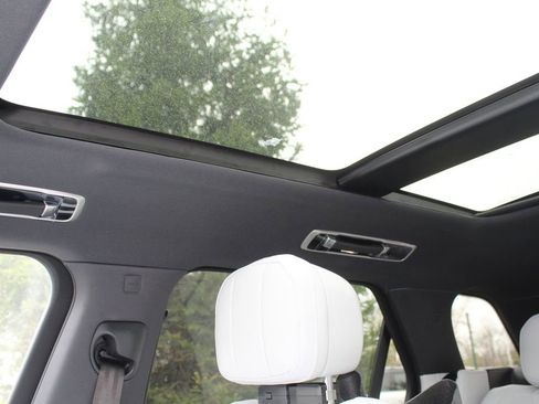 New 2026 Land Rover Range Rover Sport SE AWD/4WD image 34