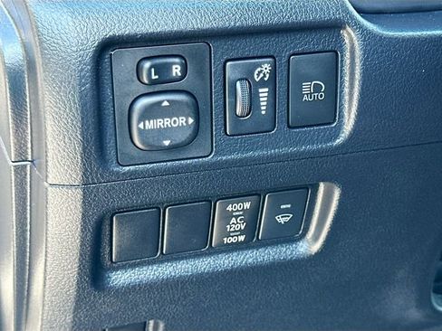 Used 2024 Toyota 4Runner SR5 image 10