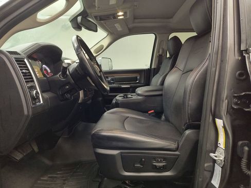 Used 2017 RAM 2500 Laramie w/ Off Road Package image 4