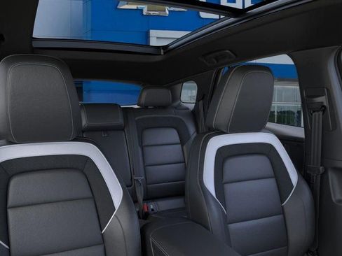 New 2026 Chevrolet Blazer EV LT FWD image 24