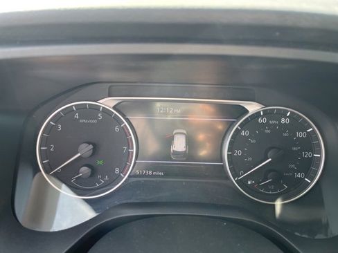 Used 2024 Nissan Rogue S image 10