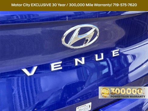 New 2025 Hyundai Venue SE image 6