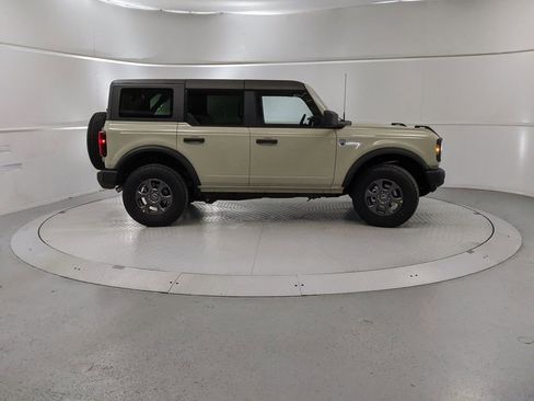 New 2025 Ford Bronco Big Bend AWD/4WD image 2