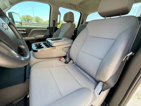 Used 2018 Chevrolet Silverado 3500 W/T RWD image 20