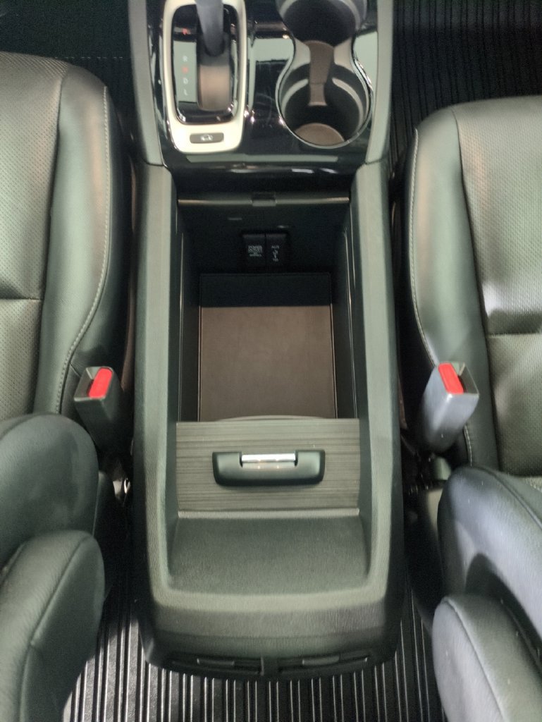 Used 2018 Honda Ridgeline RTL-E image 32