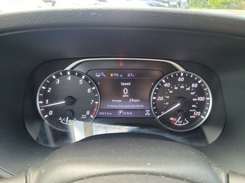 Certified 2023 Nissan Frontier SV w/ Midnight Edition Package AWD/4WD image 22