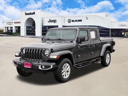Used 2023 Jeep Gladiator Sport AWD/4WD image 3