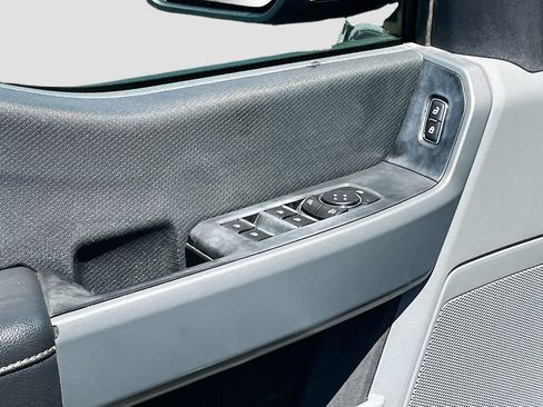 Used 2023 Ford F150 XLT image 17