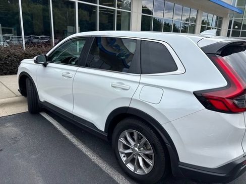 Used 2024 Honda CR-V EX image 6
