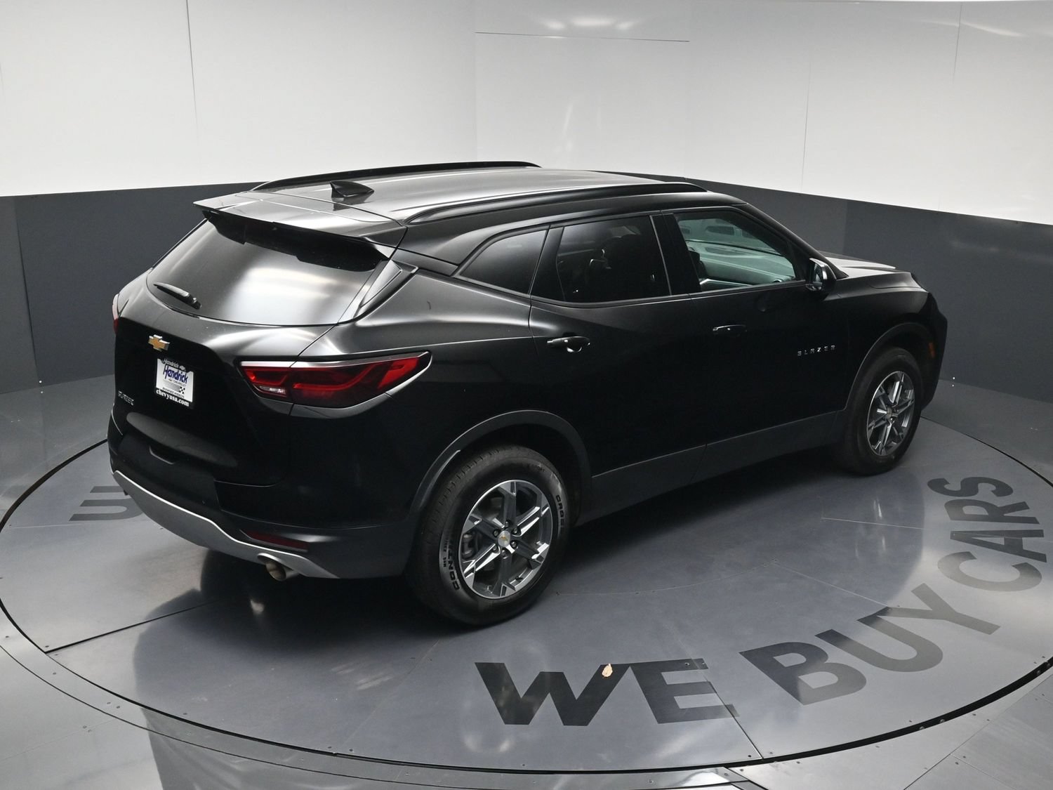 Used 2025 Chevrolet Blazer LT w/ Convenience Package FWD image 34