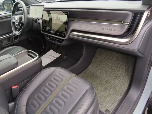Used 2024 Rivian R1S Adventure AWD/4WD image 47