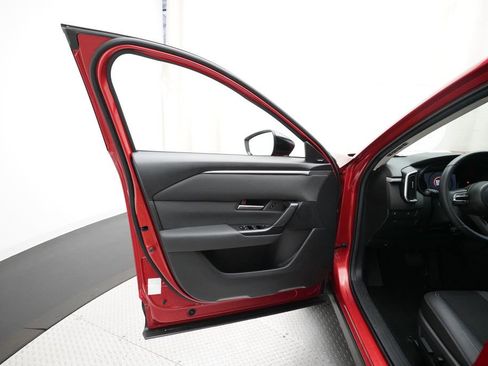 Used 2025 MAZDA CX-50 AWD 2.5 S w/ Premium Package image 28