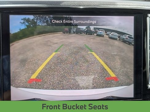Used 2023 Chrysler Pacifica Limited FWD image 27