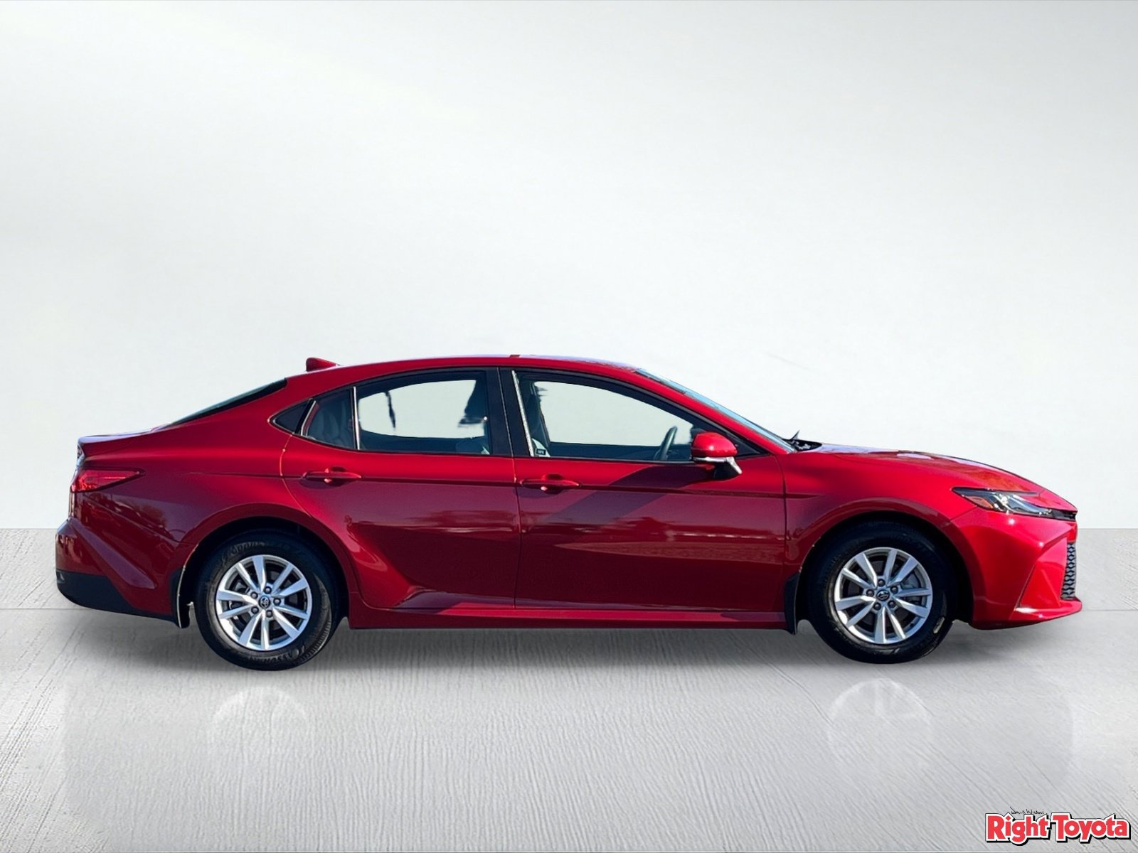 Certified 2025 Toyota Camry LE FWD image 8