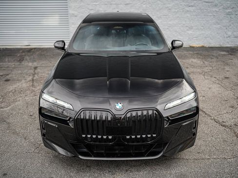 Used 2023 BMW 760i xDrive 760i xDrive w/ Executive Package image 6