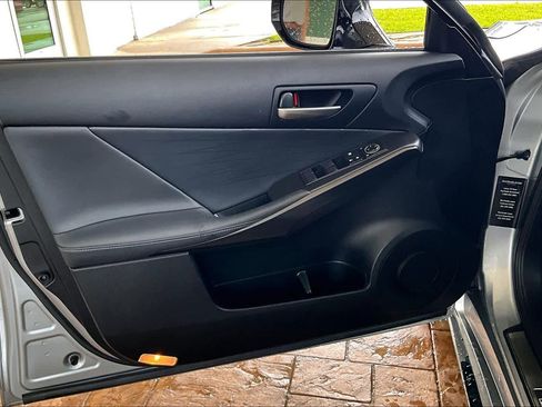 Used 2021 Lexus IS 350 F Sport RWD image 22