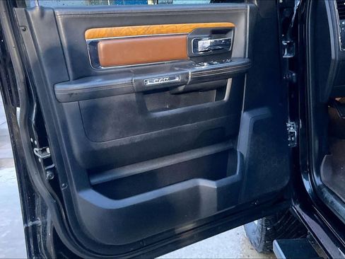 Used 2015 RAM 3500 Laramie Longhorn image 21