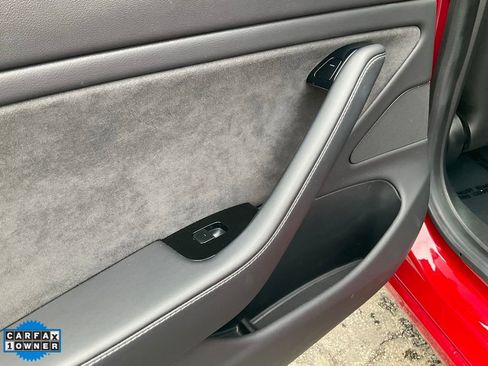 Used 2019 Tesla Model 3 Standard Range Plus image 32