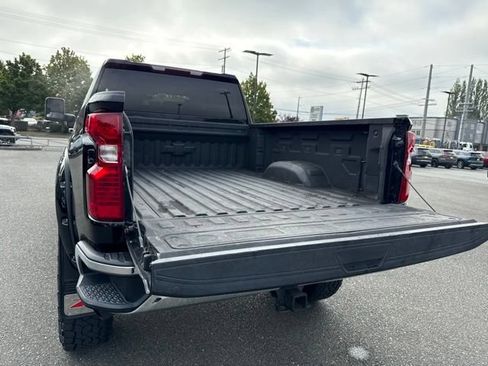 Used 2022 Chevrolet Silverado 2500 LT w/ Convenience Package AWD/4WD image 15