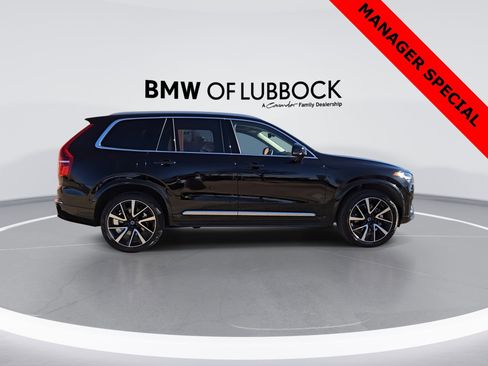 Used 2025 Volvo XC90 B5 Plus w/ Protection Package Premier image 9