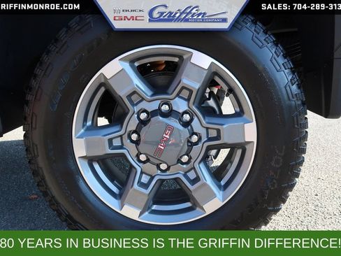 New 2026 GMC Sierra 2500 SLT w/ SLT Premium Package AWD/4WD image 25