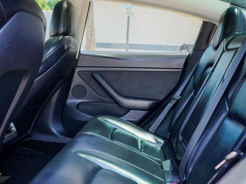 Used 2022 Tesla Model 3 Long Range AWD/4WD image 15